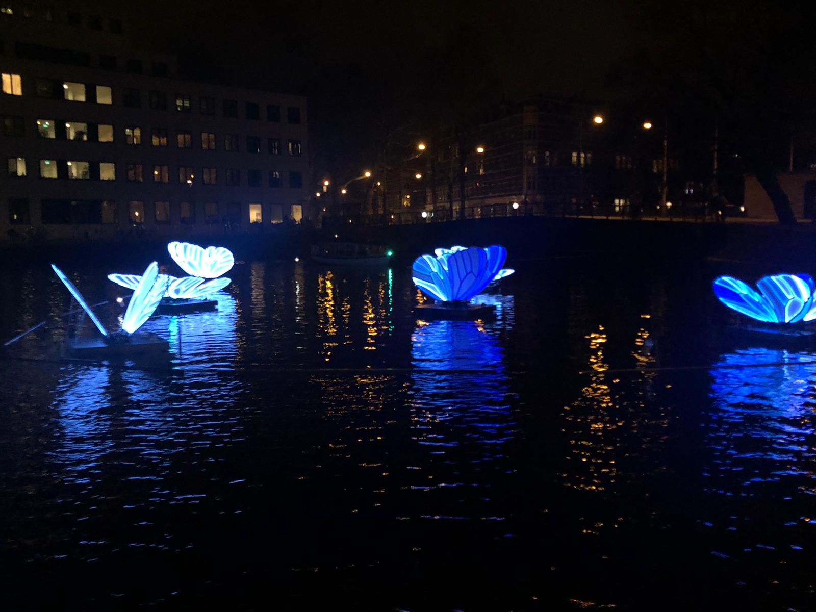 Sebi boat tours - Amsterdam light art festival